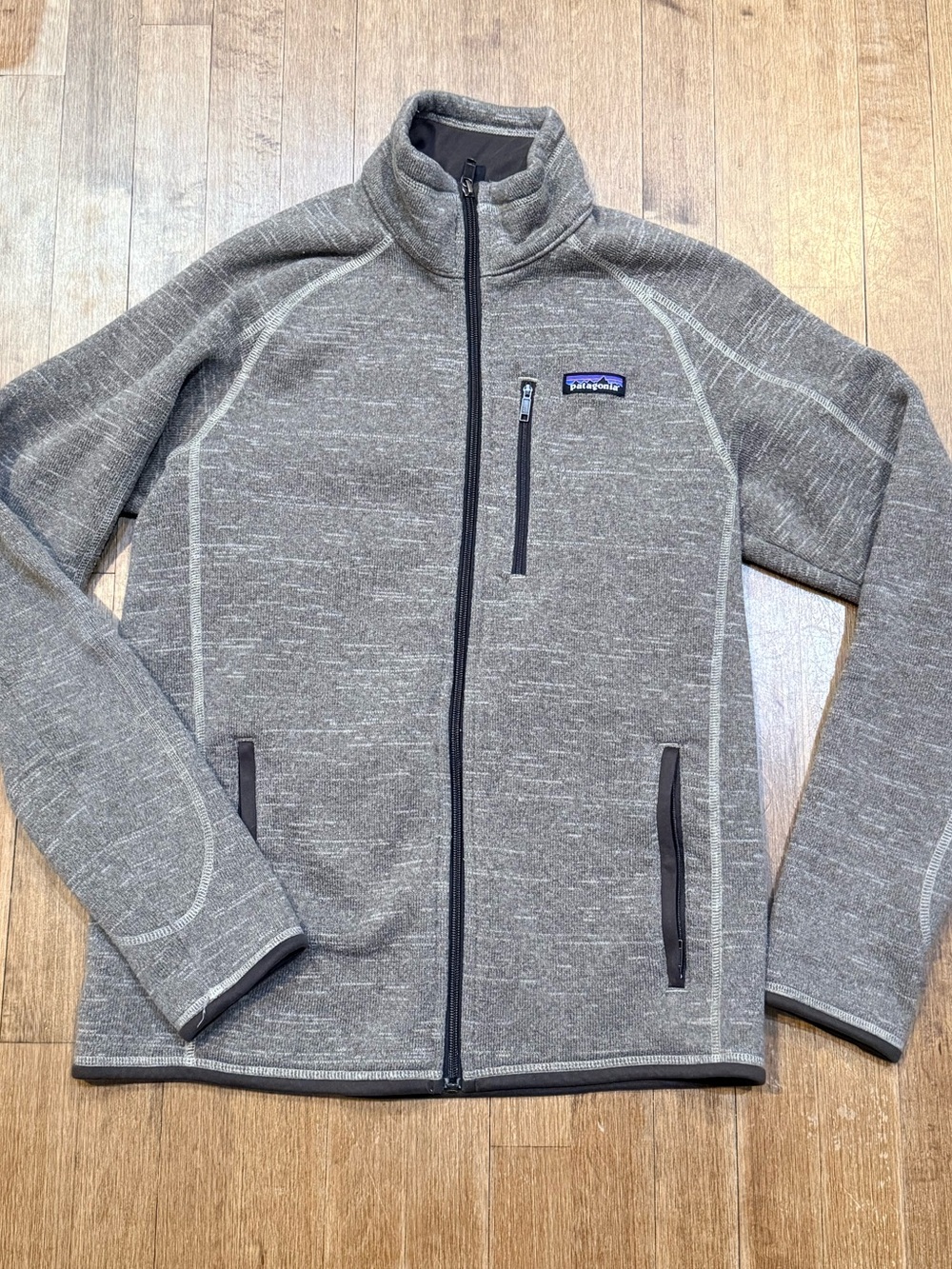 Patagonia Men's Gray Heather Full-Zip Fleece Jacket - EUC - MEDIUM